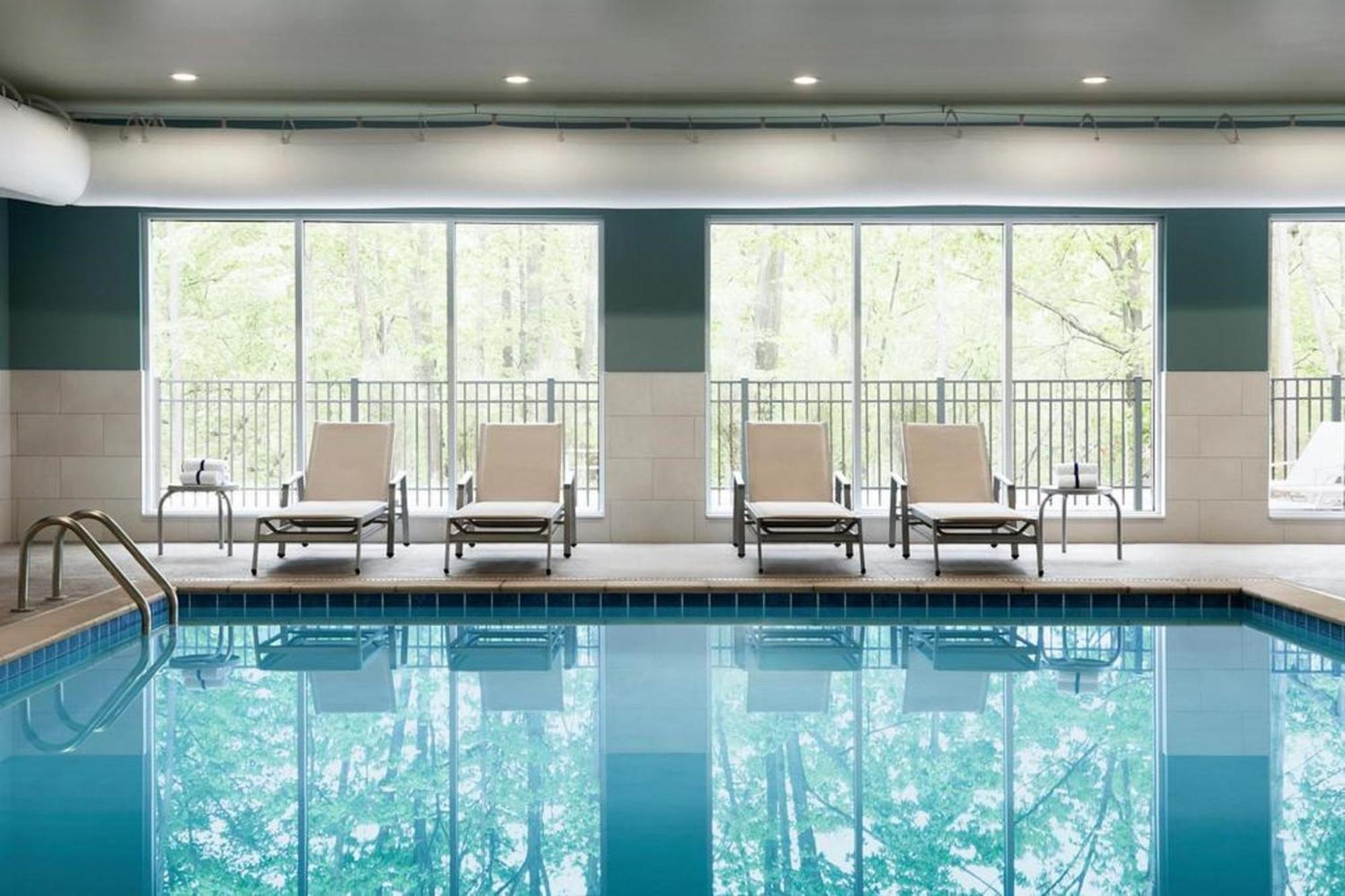 Holiday Inn Express & Suites Mansfield - Ontario By Ihg Экстерьер фото