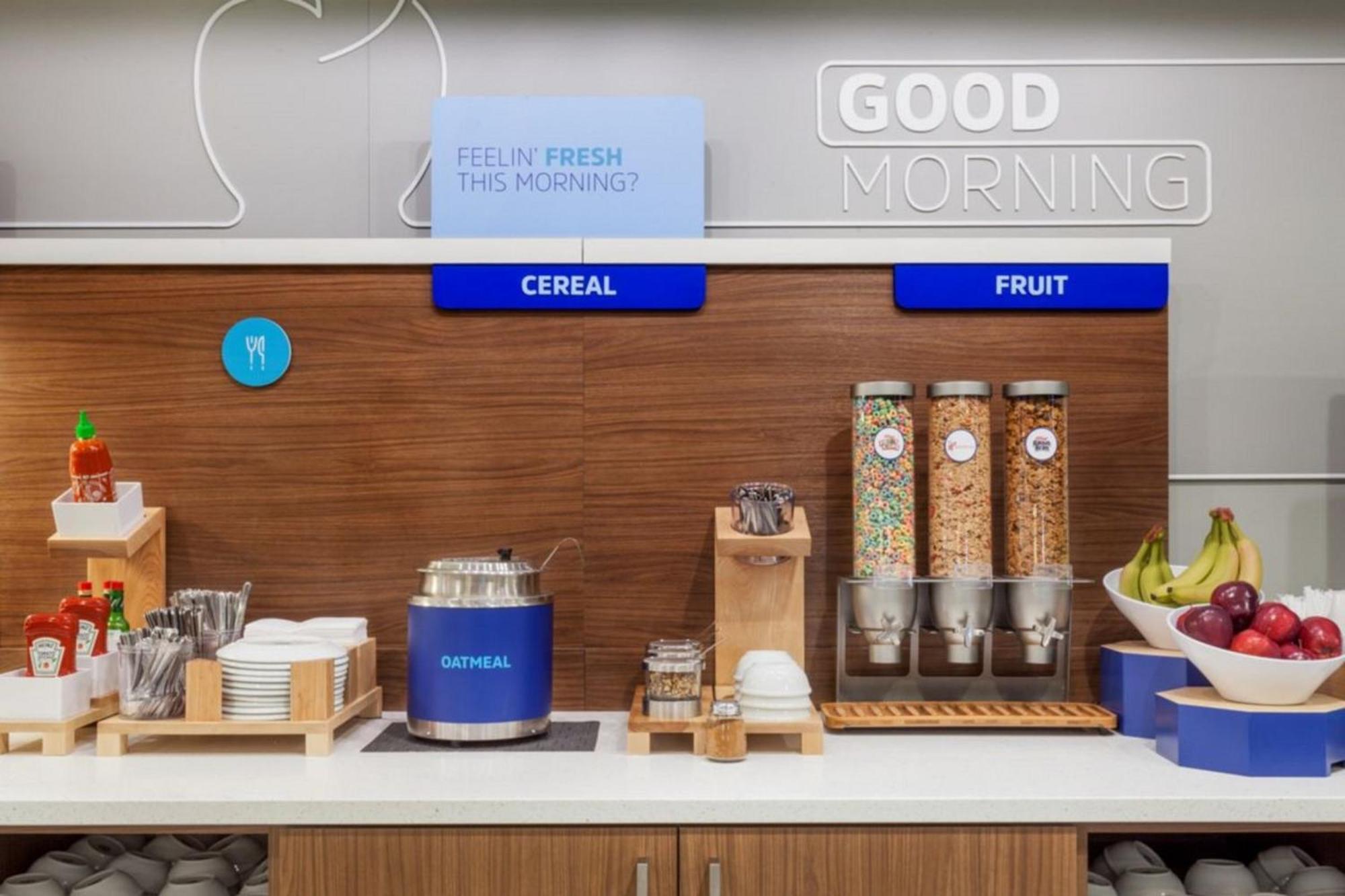 Holiday Inn Express & Suites Mansfield - Ontario By Ihg Экстерьер фото